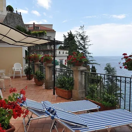 La Clarissa Amalfi Dreams *