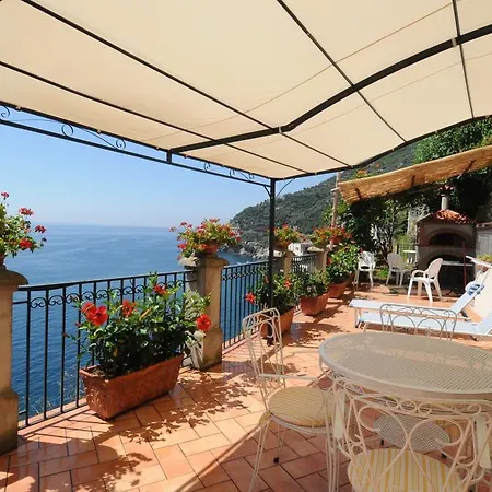 La Clarissa Amalfi Dreams بيت للعطل *